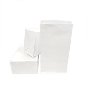 Frau WUNDERVoll Papierdekoration Frau WUNDERVoll® 24 Papiertüten mit Boden, weiß matt, 12x7x24cm